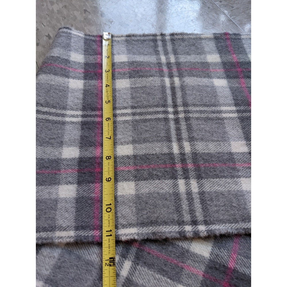 Blarney Heritage 100% Merino Wool Scarf Grey Pink Plaid Made in Ireland - Picture 6 of 6